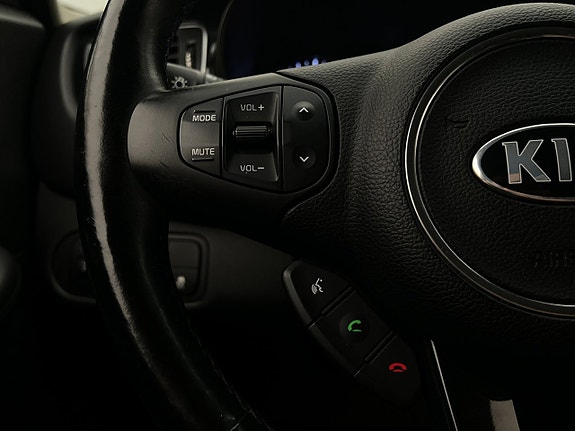 Kia Carens 14 of 27