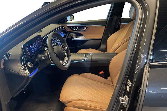 Mercedes-Benz E300 de 10 of 18