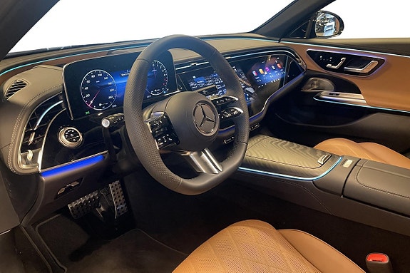 Mercedes-Benz E300 de 6 of 18