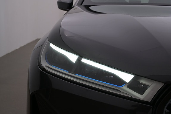 BMW iX 26 of 27