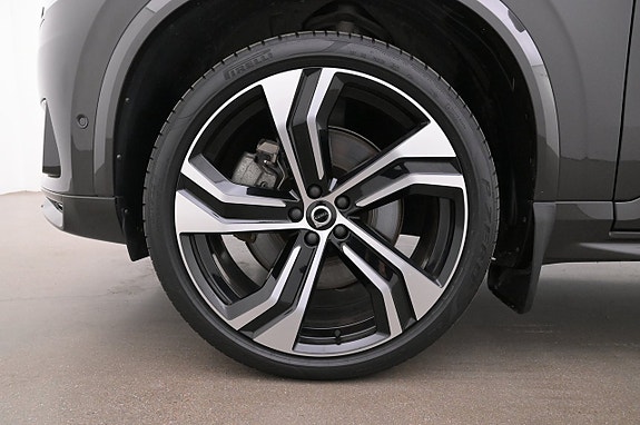 Volvo XC90 27 of 27