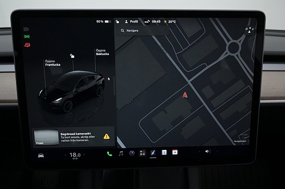 Tesla Model Y 16 of 27