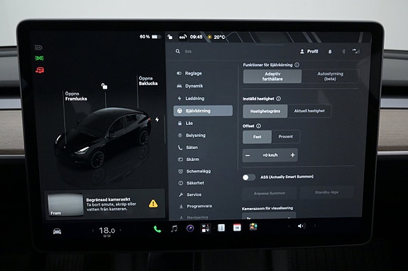 Tesla Model Y 10 of 27