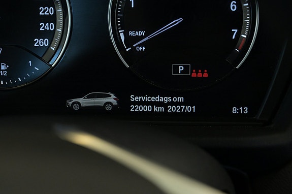BMW X1 9 of 27