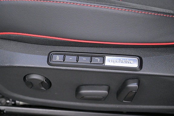 Volkswagen ID.4 GTX 11 of 27