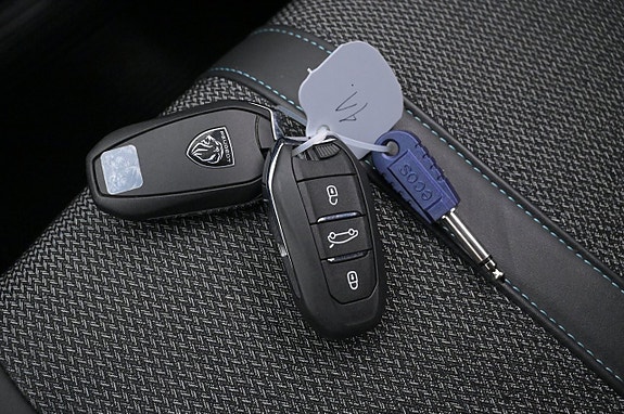 Peugeot 308 21 of 27