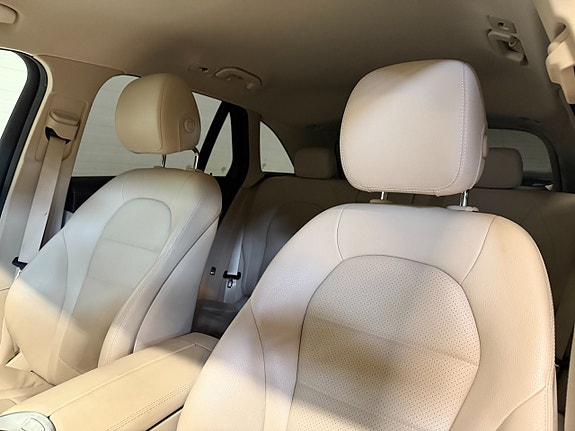 Mercedes-Benz GLC250 d 16 of 22