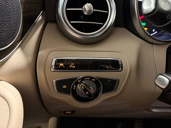 Mercedes-Benz GLC250 d 22 of 22