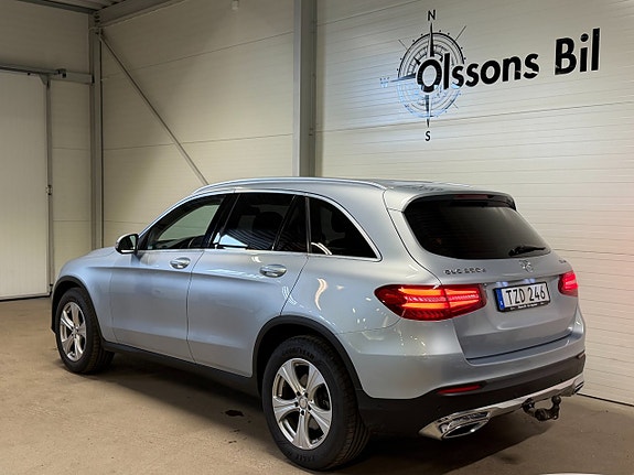 Mercedes-Benz GLC250 d 4 of 22