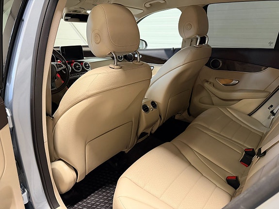 Mercedes-Benz GLC250 d 17 of 22