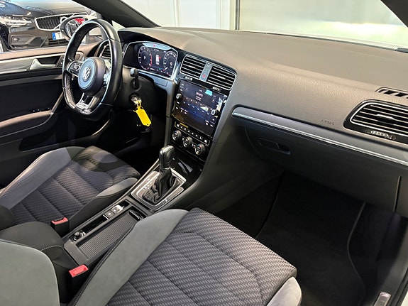 Volkswagen Golf I 11 of 20