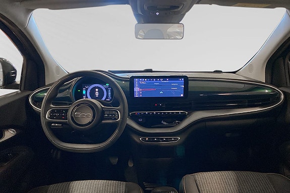Fiat 500e 5 of 9