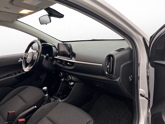 Kia Picanto 26 of 30