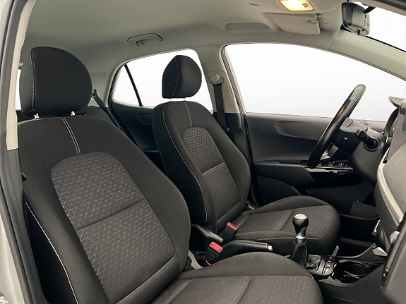 Kia Picanto 25 of 30