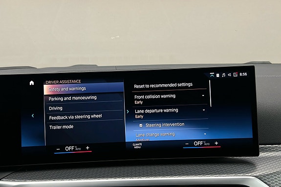 BMW i4 23 of 28