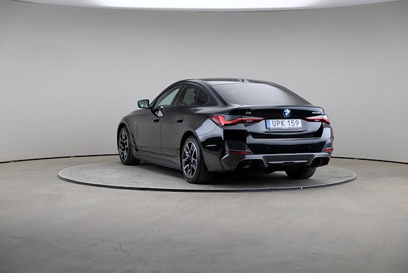 BMW i4 2 of 28
