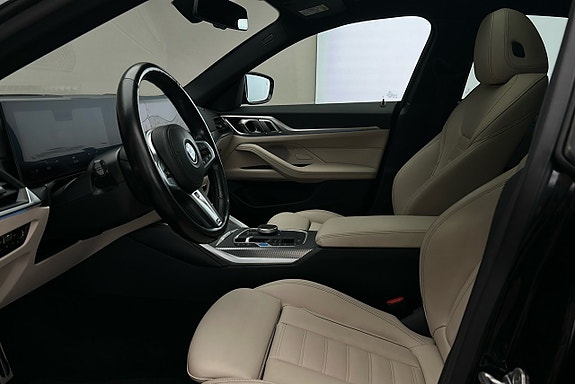 BMW i4 10 of 28