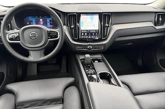 Volvo XC60 10 of 21