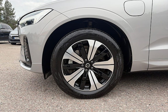 Volvo XC60 17 of 21