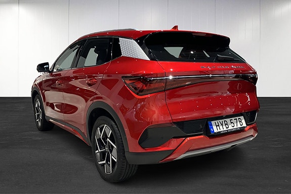 BYD Atto 3 2 of 16