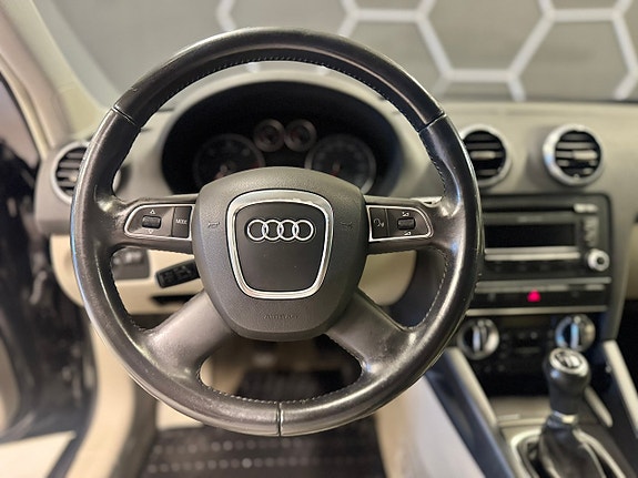 Audi A3 4 of 13