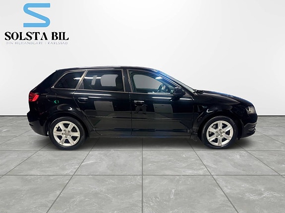 Audi A3 2 of 13
