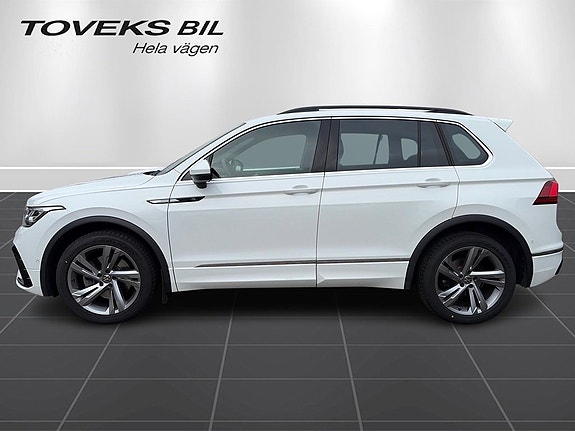 Volkswagen Tiguan 2 of 13