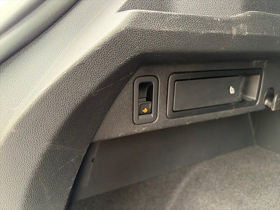 Volkswagen Tiguan 13 of 13
