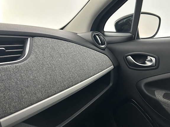 Renault Zoe 22 of 24