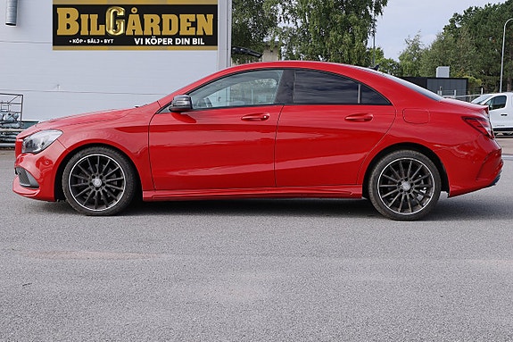 Mercedes-Benz CLA250 3 of 16