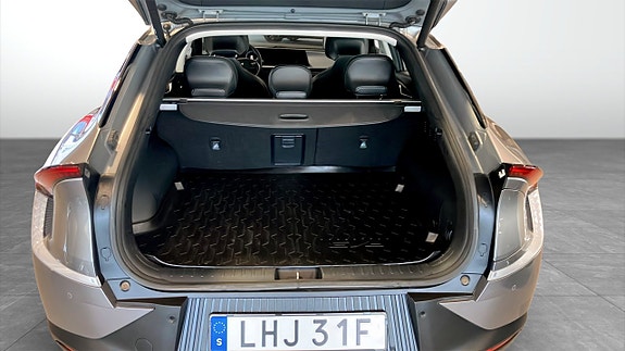 Kia EV6 9 of 9