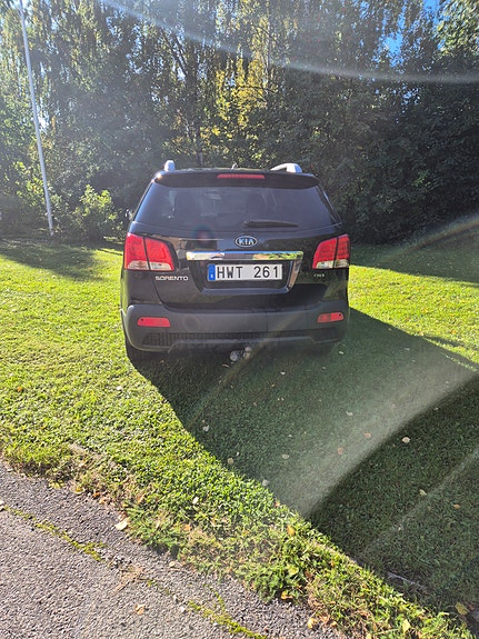 Kia Sorento 3 of 5