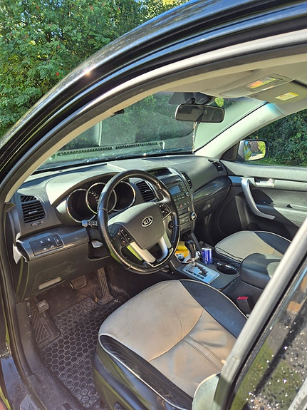 Kia Sorento 5 of 5