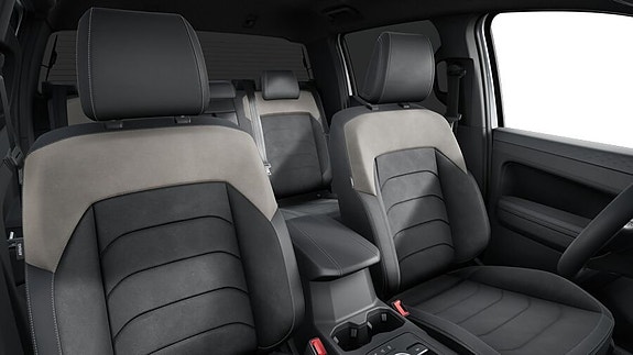 Volkswagen Amarok 6 of 9