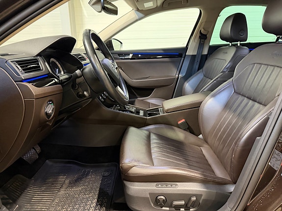 Skoda Superb 14 of 24