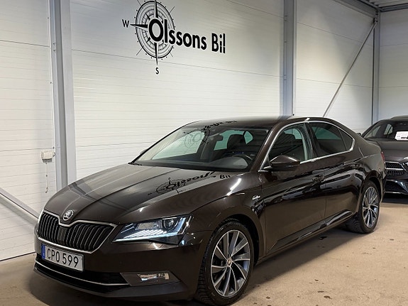 Skoda Superb 2 of 24
