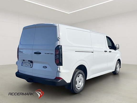 Ford Transit Custom 9 of 30