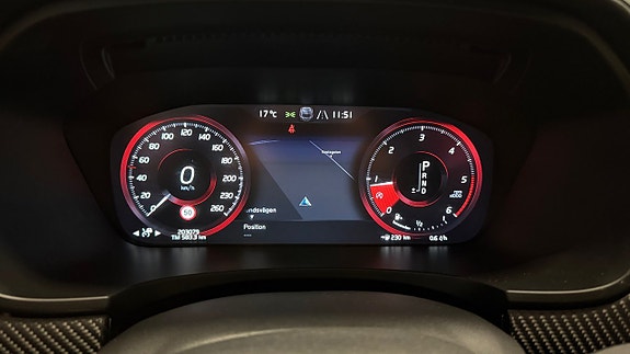 Volvo V90 Cross Country 26 of 30