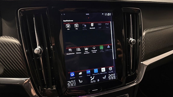 Volvo V90 Cross Country 23 of 30