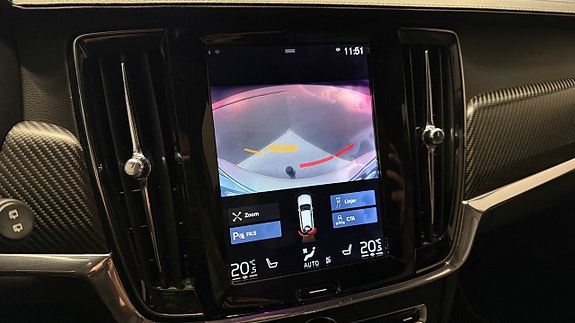 Volvo V90 Cross Country 20 of 30