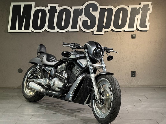 Harley-Davidson NIGHT ROD VRSCD 6 of 7