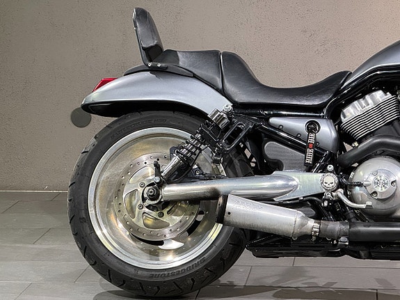Harley-Davidson NIGHT ROD VRSCD 4 of 7