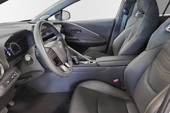 Toyota C-HR 7 of 18