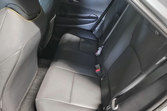 Toyota C-HR 9 of 18