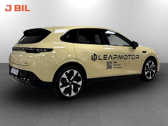 Leapmotor B05 4 of 17