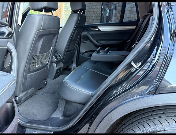 BMW X3 10 of 14
