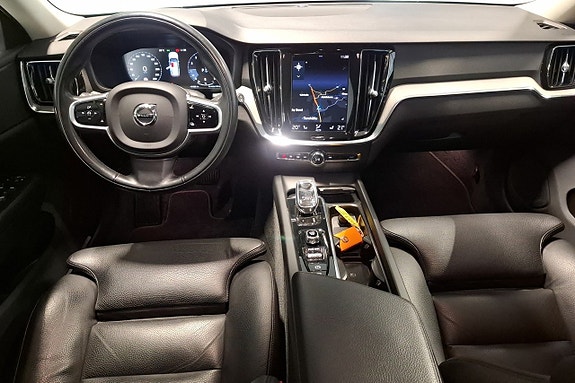Volvo V60 9 of 15