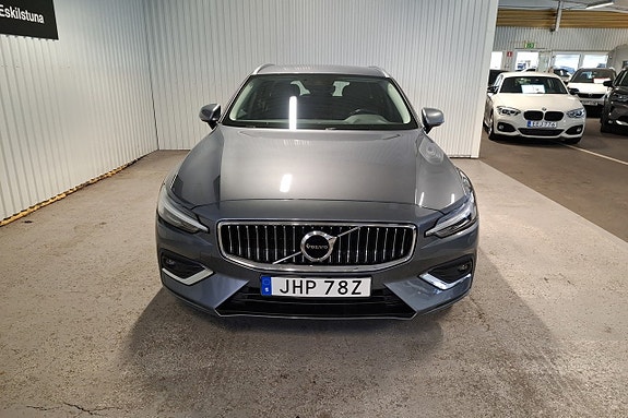 Volvo V60 8 of 15