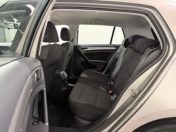 Volkswagen Golf I 18 of 23
