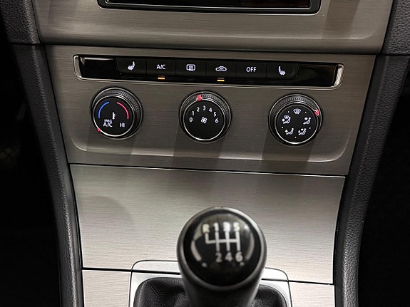 Volkswagen Golf I 16 of 23
